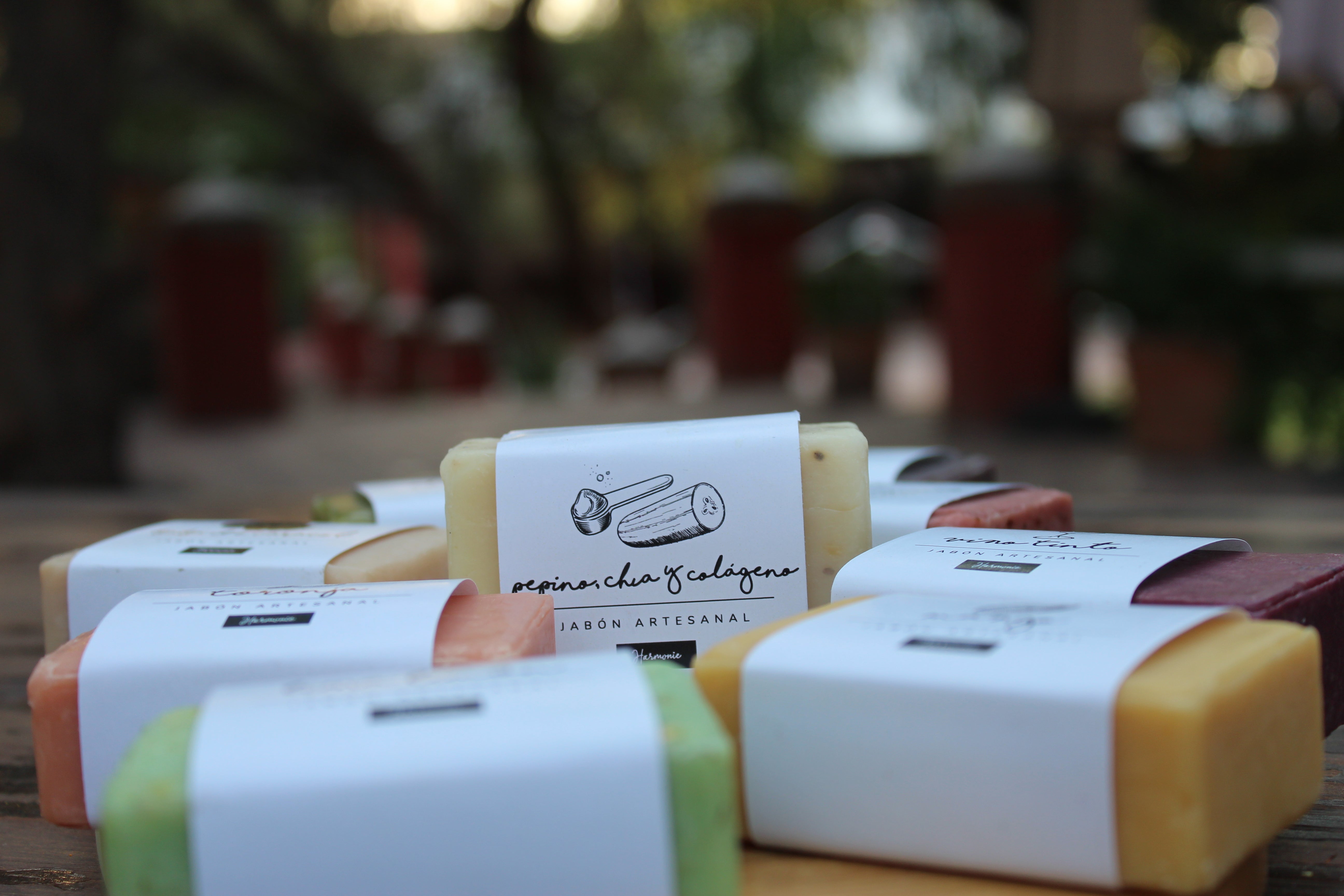 JABÓN DE PEPINO, CHÍA Y COLÁGENO